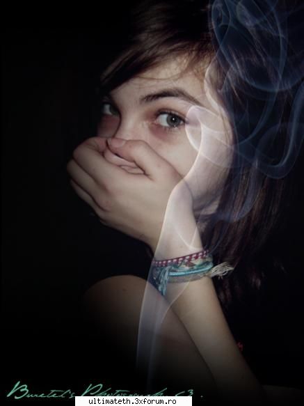 Ce spui băă? - Aici fumu-i miezu - Me,Myself and I