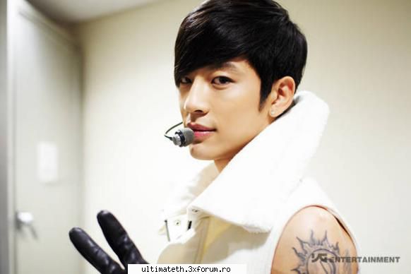 Hot or Not - Green. - Arhiva