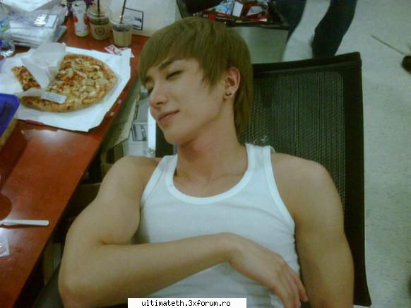 Hot or Not - K. - Arhiva