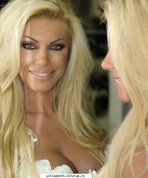 Hot or Not - Ińů_YąśħąLōvė - Arhiva