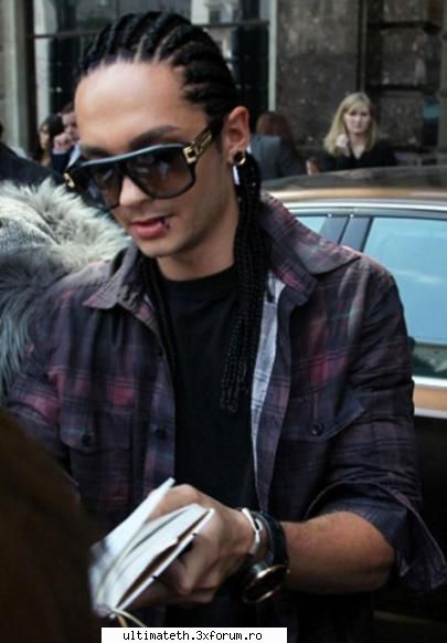 Poze - αηtoniα ♀ - Tom Kaulitz