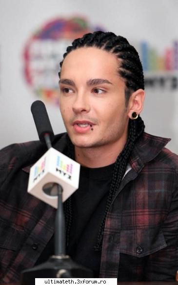 Poze - Stai asa ca am mai gasit una AKWARD:))) - Tom Kaulitz