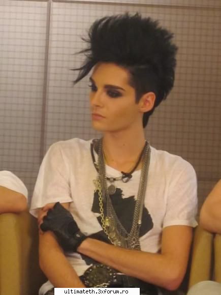 Poze - Asa si trebuie, sa nu mai fie scheletron - Bill Kaulitz