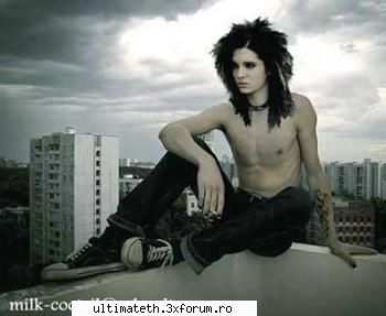 Poze - Eu salivez pe tastaturaa Imi trebuie o galeata - Bill Kaulitz