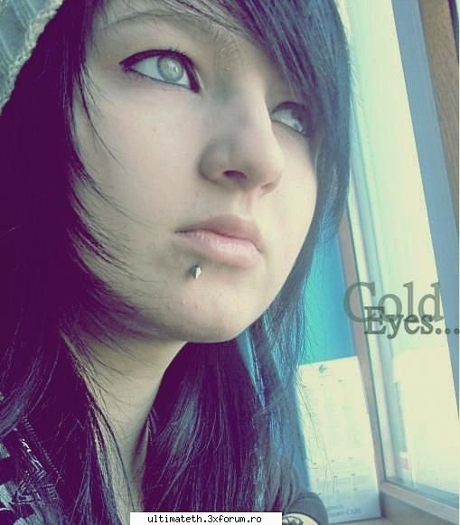 Taci!! Ca vorbesc eu. : )) - Heei bunaa!! >; D< Multumesc.. ;x Imi pare bine - Me,Myself and I