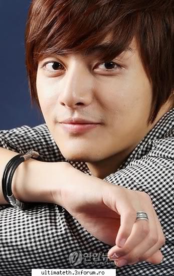 Vreau o poza - Vreau o poza cu Park Jung Min - Games