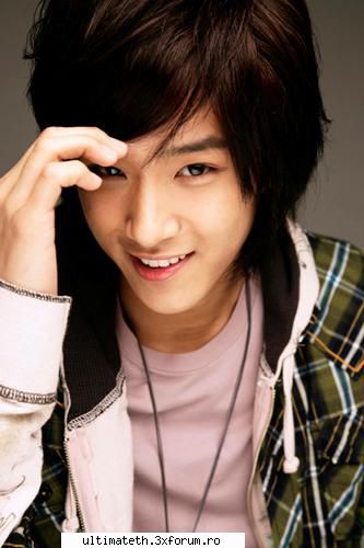 Vreau o poza - Vreau o poza cu Jung Yong Hwa - Games