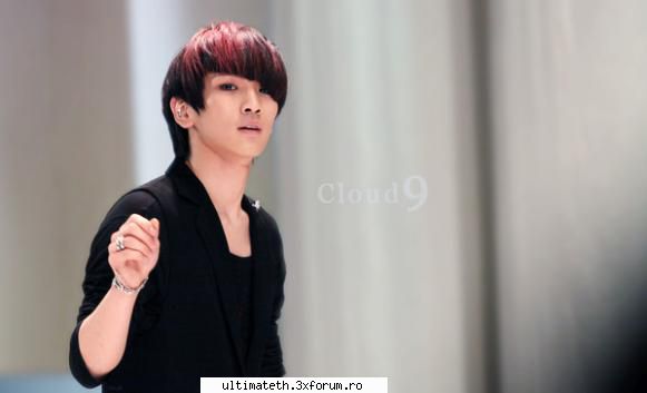 Vreau o poza - Vreau o poza cu HongKi blond - Games