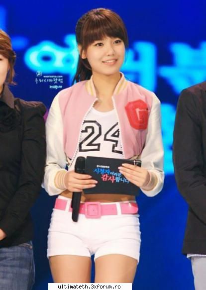 Vreau o poza - Vreau o poza cu Tiffany(SNSD) - Games