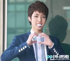 Vreau o poza - vreau o poza cu LeeTeuk - Games
